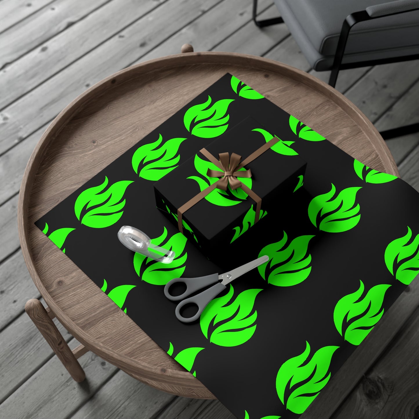 Papel de regalo Piktrik con diseño de ondas de llamas en verde neón